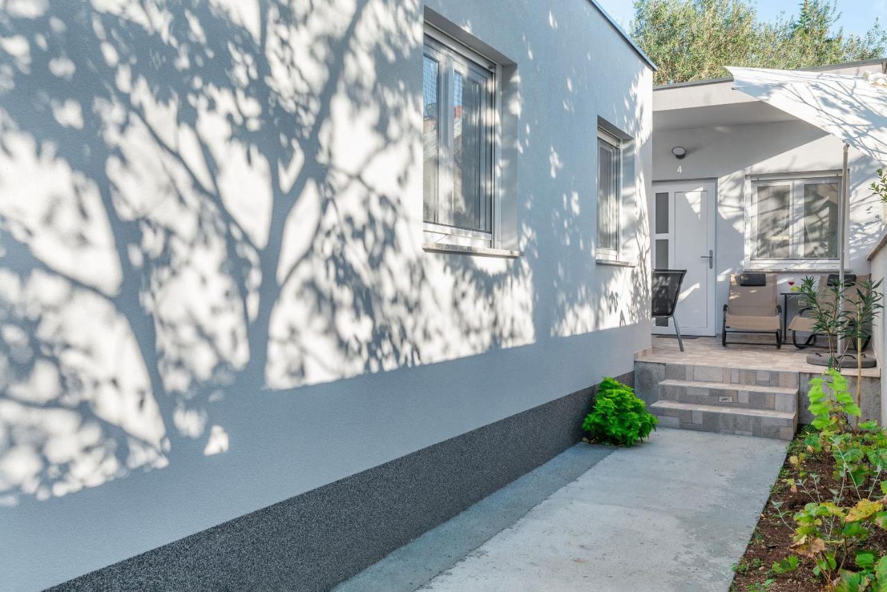 Evita Fazana Premium Studio Apartments Exterior photo