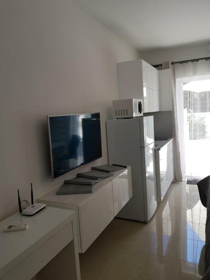 Evita Fazana Premium Studio Apartments Exterior photo
