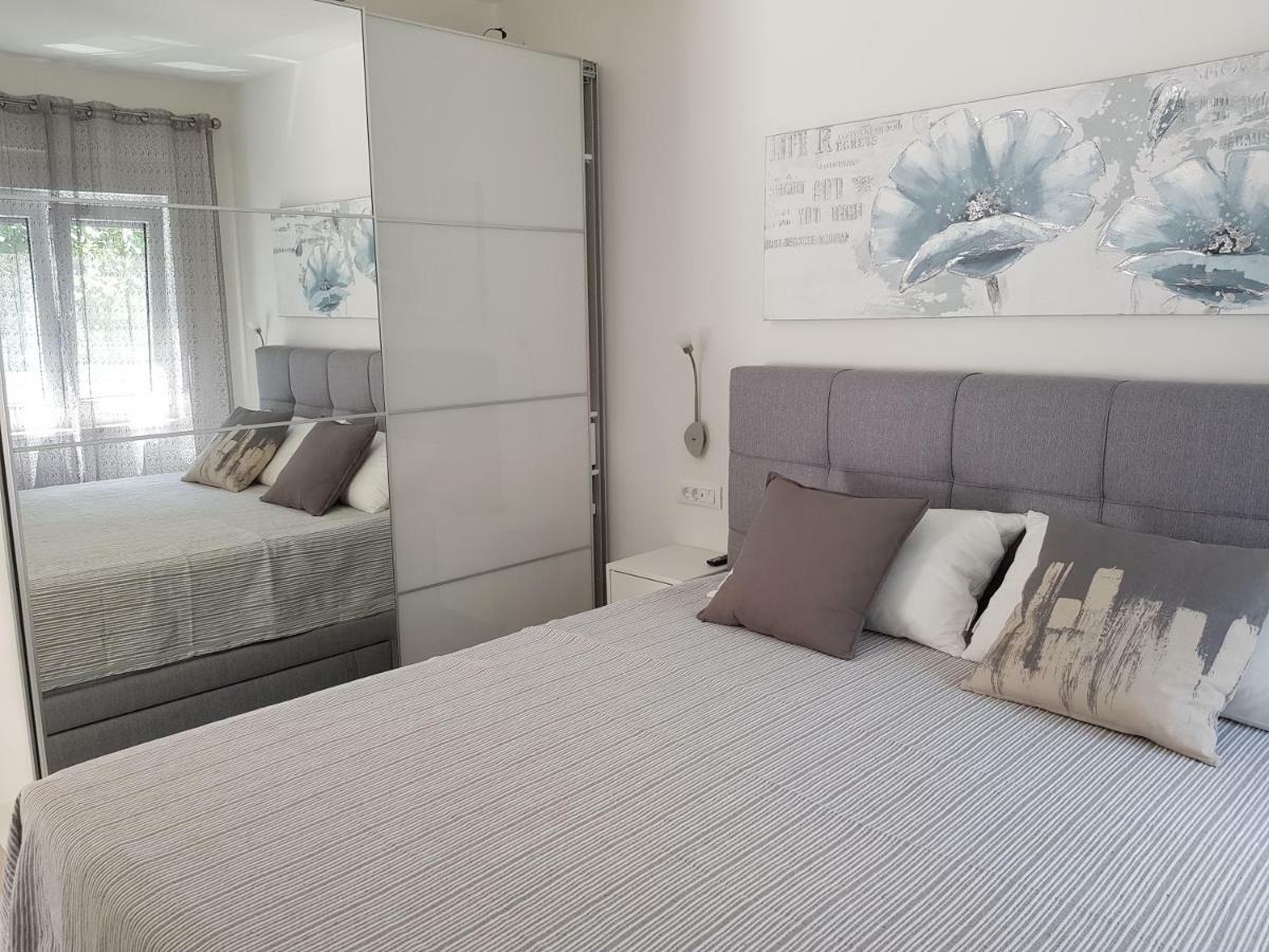 Evita Fazana Premium Studio Apartments Exterior photo