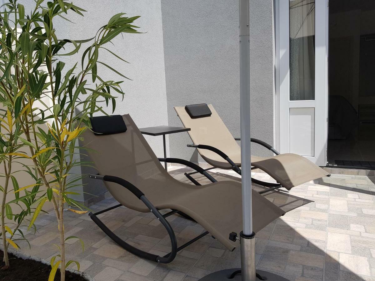 Evita Fazana Premium Studio Apartments Exterior photo